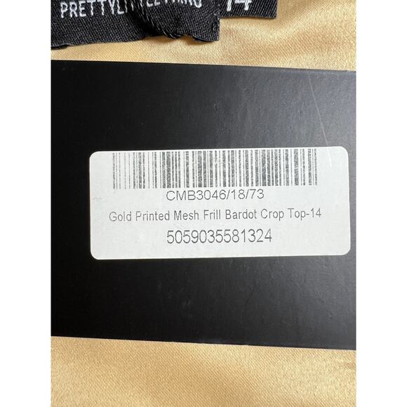 PRETTYLITTLETHING Gold Printed Frill Bardot Crop Top Size 14 NWT - Picture 5 of 7